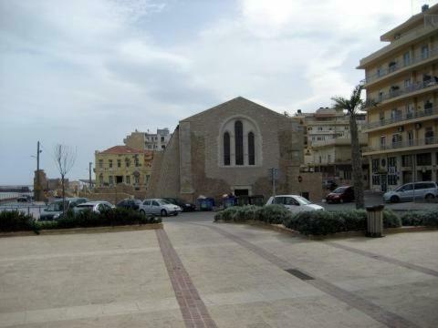Blue Elegance City Center Heraklion Apartment Ngoại thất bức ảnh