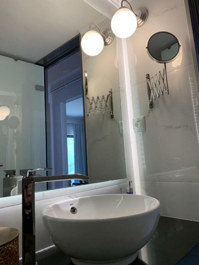 Blue Elegance City Center Heraklion Apartment Ngoại thất bức ảnh